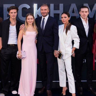 Οικογενειακό δράμα των Beckham: Ο Brooklyn σβήνει τα τατουάζ που είναι αφιερωμένα στον πατέρα του