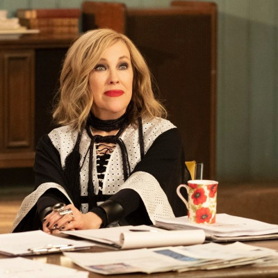 Catherine O’Hara: Η αιτία θανάτου της αποκαλύφθηκε - η σιωπηλή μάχη που έδωσε με τον καρκίνο