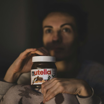 5 Τips για να ξεπεράσεις τα «Saturday Night Blues» αν δεν βγεις σήμερα το βράδυ