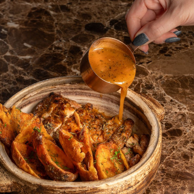 Πού δίνουν ραντεβού η τοματοσαλάτα και ο γύρος Iberico με ζυμαρικά με την υπογραφή 3άστερου σεφ;