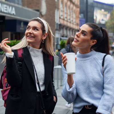 Η ψυχολογία λέει: αν φτάνεις πάντα 10 λεπτά νωρίτερα, πιθανότατα έχεις αυτά τα 8 χαρακτηριστικά