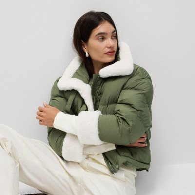 Ζεστό, ελαφρύ και πρακτικό - Το puffer jacket είναι η απάντηση του χειμώνα