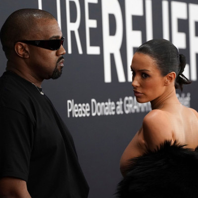 Kanye West - Bianca Censori σε κλινική αποκατάστασης στη Μαγιόρκα για να σωθεί ο γάμος τους (;)