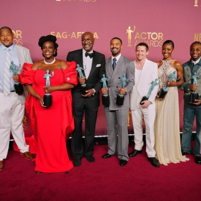 SAG Actor Awards 2026: Sinners & Michael B. Jordan σάρωσαν - The Studio & The Pitt κυριάρχησαν