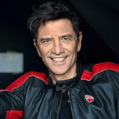 Η επιστροφή του YFSF με Σάκη Ρουβά στην παρουσίαση: Η πρεμιέρα και οι πρώτοι διαγωνιζόμενοι