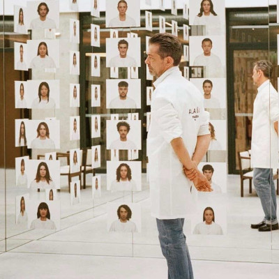 Η τελευταία συλλογή του Pieter Mulier για τον οίκο ALAÏA & η «one of a kind» πρόσκληση για το show