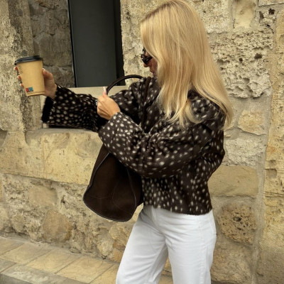 Deer Print: Η νέα, παιχνιδιάρικη εκδοχή του animal print που βλέπουμε παντού