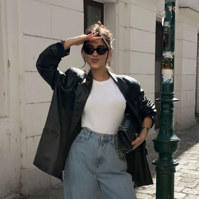 Αυτά τα παπούτσια ταιριάζουν τέλεια με cropped παντελόνια και τα «it girls» το ξέρουν πριν απ' όλους