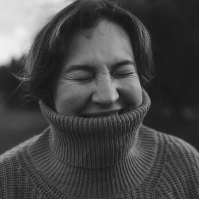 «Woman Through the Eyes of a Woman»: Μια Ψηφιακή Έκθεση Αφιερωμένη στην αυθεντική Γυναικεία Φύση