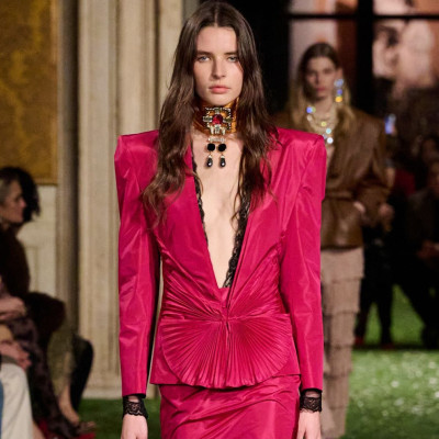 Η αναγέννηση του οίκου Valentino μέσα από το όραμα του Alessandro Michele