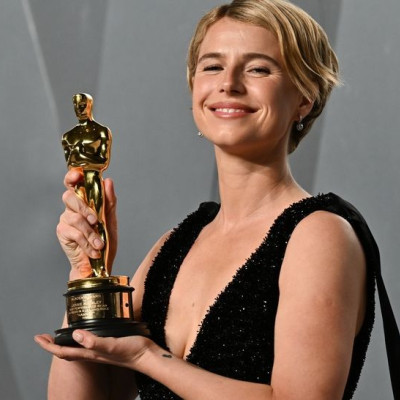 Τα beauty looks που ξεχώρισαν στο Vanity Fair Oscar Party 2026