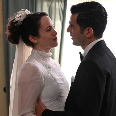 Οι ευχές για τον γάμο τους & οι εκπλήξεις: Εγγλέζος - Καραμήτρου μίλησαν για τον Άγιο Έρωτα