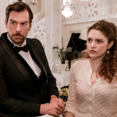 Βάρβαρο φινάλε για την Ελένη στο Grand Hotel και ευτυχισμένο τέλος για ένα ζευγάρι με γάμο