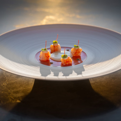 Ηχηρά 4-hands δείπνα, οινικές βραδιές και νέα γαστρονομικά concepts προσγειώνονται στην πόλη