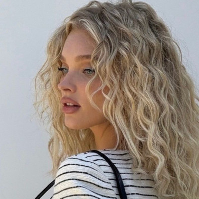 Δέκα κορυφαία hair trends για το 2026 που θα σε κάνουν να κλείσεις τώρα ραντεβού σε κομμωτήριο