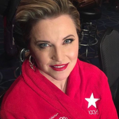 Lucy Lawless: Η αξεπέραστη «Ζήνα» κλείνει σήμερα τα 58 και η κραυγή της ακόμα ηχεί στ’ αυτιά μας