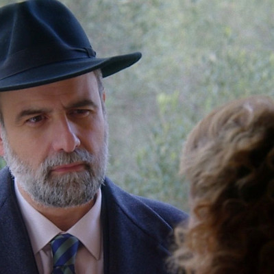 Χωρίς κανέναν δισταγμό σκοτώνει στον Άγιο Έρωτα τη μητέρα του: Αλλά κάποιοι μαθαίνουν το μυστικό του