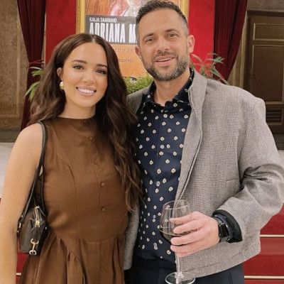 Η Καλομοίρα είναι η πιο περήφανη σύζυγος: Το βραβείο του Γιώργου Μπούσαλη και η τρυφερή ανάρτηση