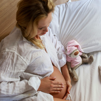 O σημαντικός λόγος που πρέπει να κοιμάσαι στο σκοτάδι αν είσαι έγκυος