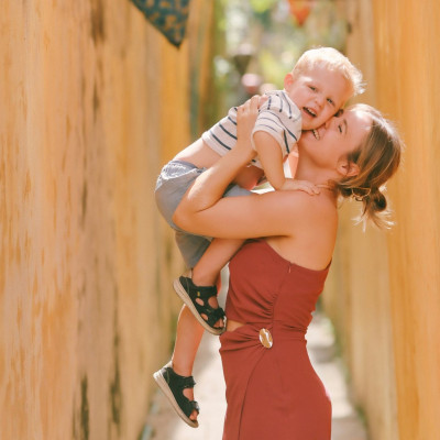 Ταξιδεύεις με νήπιο; 5 τρόποι να προλάβεις και να διαχειριστείς τα ξεσπάσματα θυμού