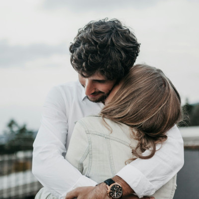 Γιατί ζευγάρια στα 20 τους αντιμετωπίζουν πλέον προβλήματα γονιμότητας που παλιά εμφανίζονταν στα 30