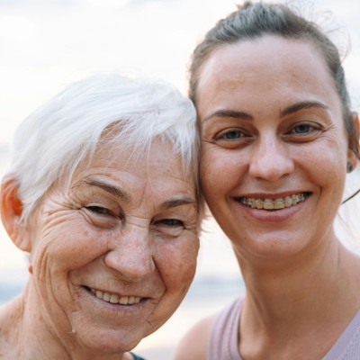 Από την εφηβεία έως την εμμηνόπαυση: Η σημασία της συνεχούς γυναικολογικής παρακολούθησης