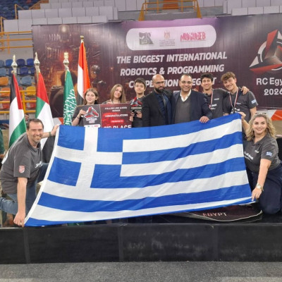 Διπλή Διάκριση στο Παγκόσμιο Πρωτάθλημα Ρομποτικής στην Αίγυπτο