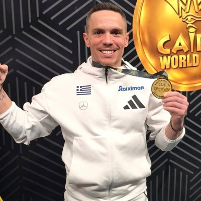 Χρυσός ο Πετρούνιας, αλλά για όλους  «διαμαντένιος»: Ο τραυματισμός και το βίντεο με τις κόρες του