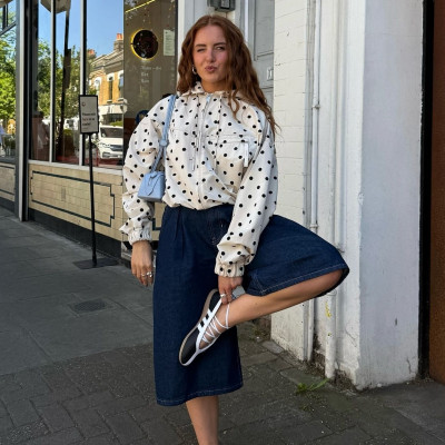 Ballet sneakers: Όλες οι fashionistas τώρα, επιλέγουν την τάση που επαναπροσδιορίζει το casual chic