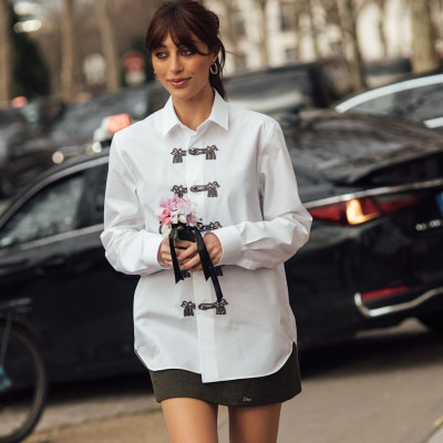 Οδηγός αγοράς: Τα go-everywhere ανοιξιάτικα πουκάμισα για το Πάσχα