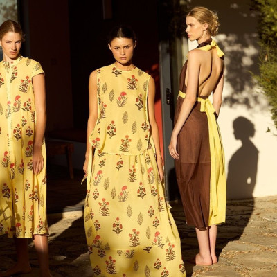 Μία νέα συλλογή ρούχων μοιάζει βγαλμένη από το πιο όμορφο ελληνικό καλοκαίρι