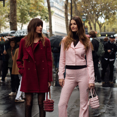 Ροζ αποχρώσεις: Με αυτό το χρώμα και αυτά τα items το στυλ σου μπαίνει αυτόματα σε spring mode