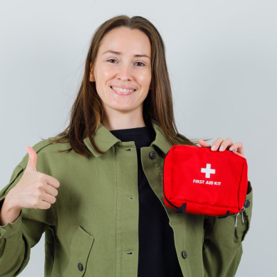 Τα 16 πράγματα που πρέπει να έχεις στο φαρμακείο αυτοκινήτου: Πόσο θα είναι το πρόστιμο;