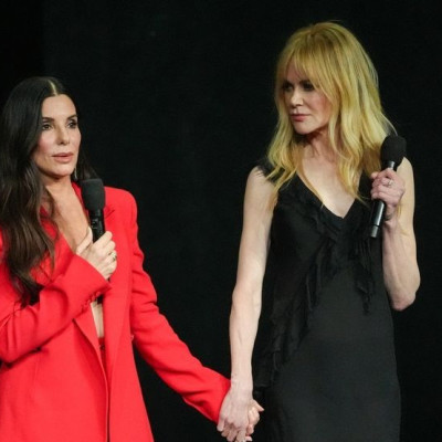 Η Sandra Bullock μπήκε στο Instagram με εκατομμύρια followers και τη βοήθεια της Aniston