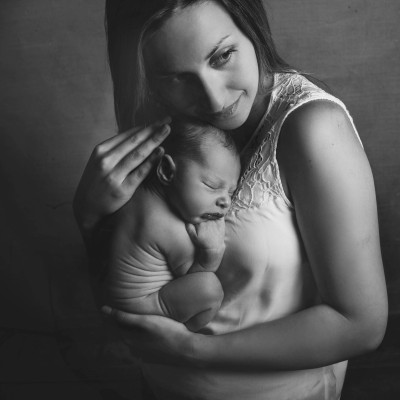 Matrescence: Η μεγάλη αλλαγή στη ζωή σου που δεν την περιμένεις ως νέα μαμά