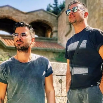 Λάμπρος Τσιμιτσέλης: Τα τρυφερά λόγια για τον αδερφό του, Γιάννη, στη σπάνια κοινή τους εμφάνιση