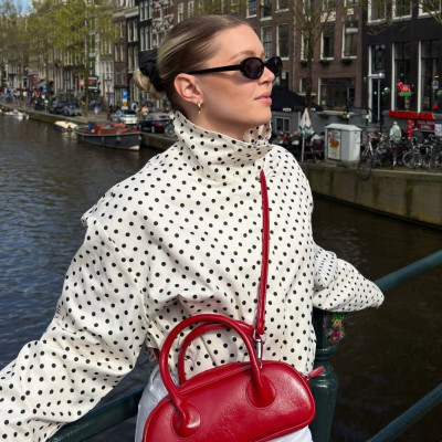 Τα μεγάλα πουά: Η νέα εκδοχή των polka dots είναι το print της άνοιξης, που δεν περνά απαρατήρητο