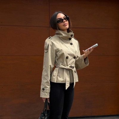 Editor's choice: 6 stylish πανωφόρια για την άνοιξη και τον απρόβλεπτο καιρό