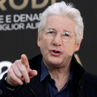 Με το «Asymmetry» ο Richard Gere σηματοδοτεί την επιστροφή του στη μεγάλη οθόνη