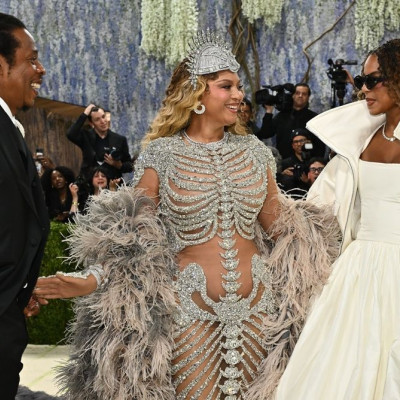 Met Gala 2026: Οι οικογενειακές εμφανίσεις που έκλεψαν τα φλας και τα βλέμματα