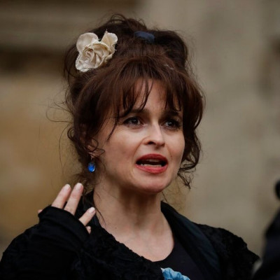 Έγινε γνωστό γιατί η Helena Bonham Carter αποχώρησε από την 4η σεζόν του «The White Lotus»