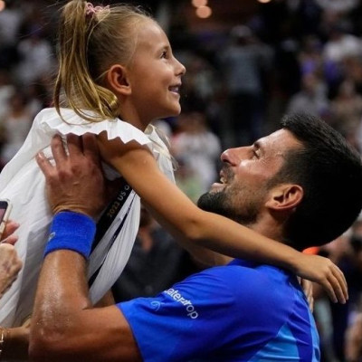 Ο Djokovic πέρα από σπουδαίος αθλητής, είναι και ο πιο «Bangaranga» μπαμπάς: Ο χορός με την κόρη του