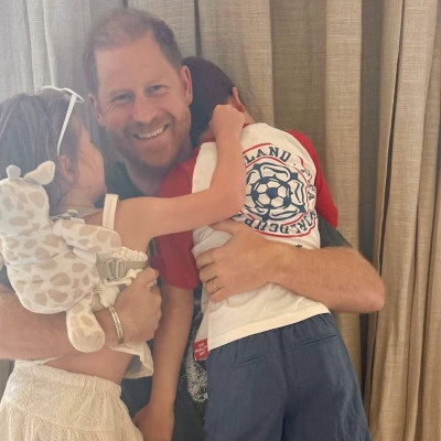 Harry και Meghan: Η επιστροφή στο Ηνωμένο Βασίλειο και οι συζητήσεις για το σπίτι τους