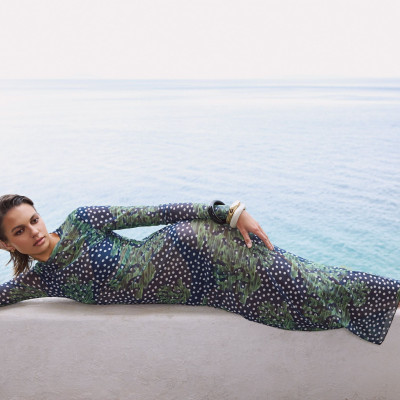 Μία νέα συλλογή resort wear και μαγιό φέρνει τη μαγεία του βυθού στη γκαρνταρόμπα μας