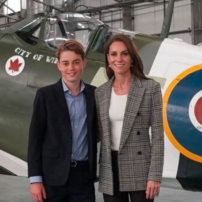 Πρίγκιπας George: Έφτασε σε ύψος τη μητέρα του Kate Middleton, σε σπάνια κοινή εμφάνιση