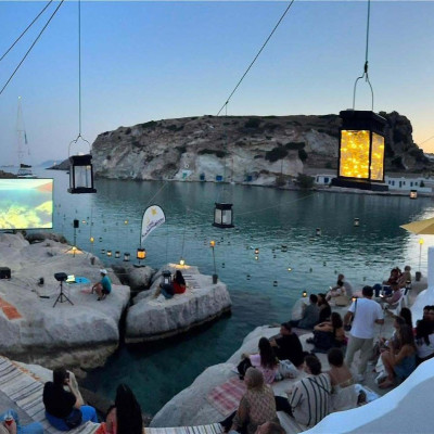 Στο Cine Καλησπερίτη, στην Κίμωλο, ο κινηματογράφος γίνεται μία μοναδική εμπειρία