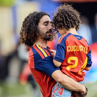 Marc Cucurella: Ο λόγος που δεν δένει τα μαλλιά του & 3 μαθήματα πατρότητας που εμπνέουν κάθε γονιό