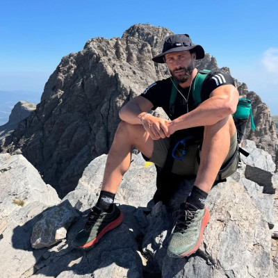 Ο Βασάλος έκανε «Instagram official» τη σχέση του με την Βαρθολομάτου μετά από έναν χρόνο σχέσης