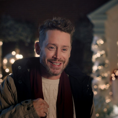 O Macaulay Culkin γίνεται 46 & το νέο Home Alone είναι ήδη στα σκαριά! Είναι Χριστούγεννα κιόλας;