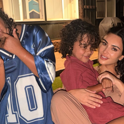 «Ο δικός μας Spidey»: Η Kim Kardashian μας δείχνει την νέα εμμονή του γιού της, Psalm